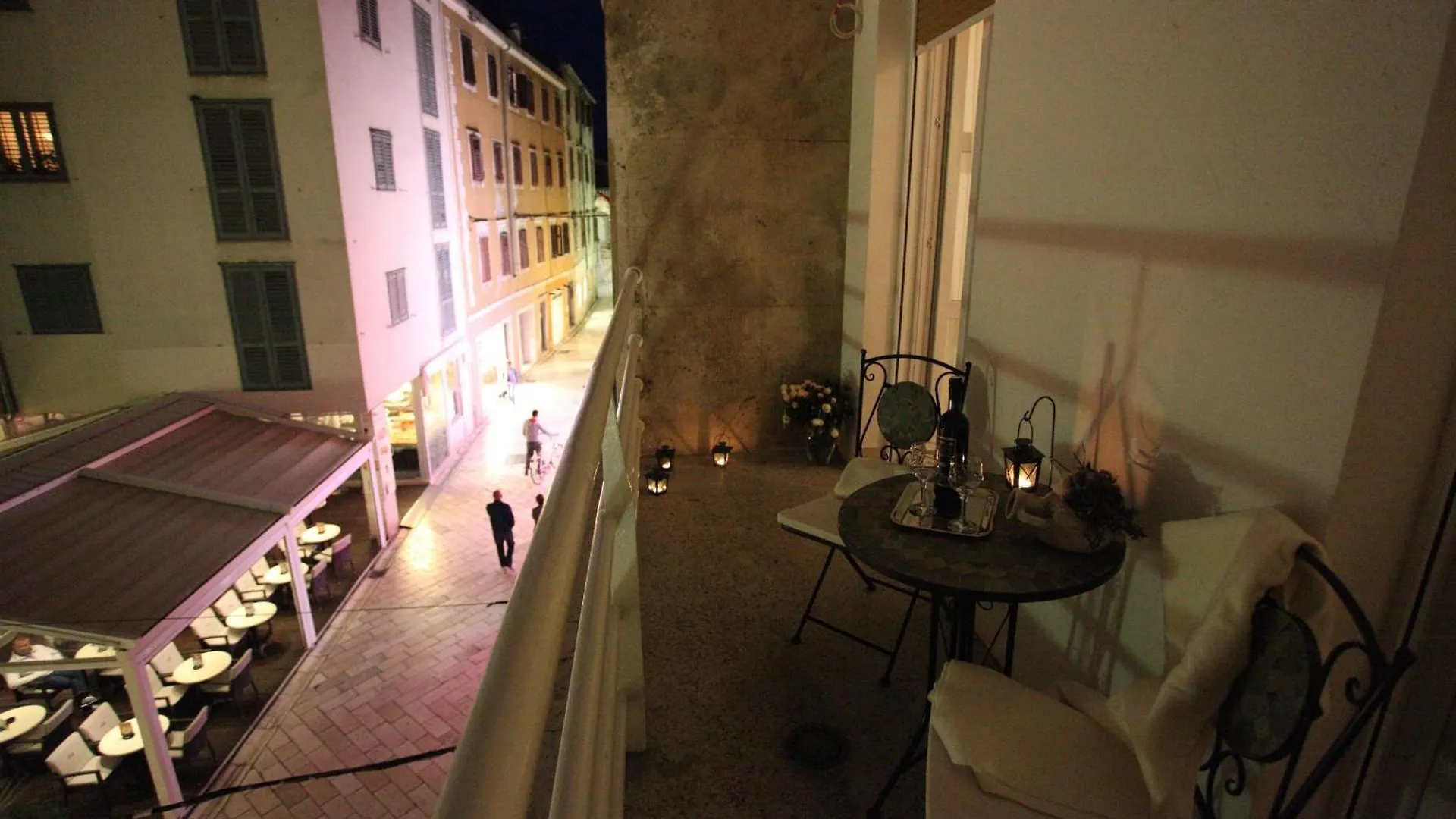 Vincent Apt. In Old Town Centre