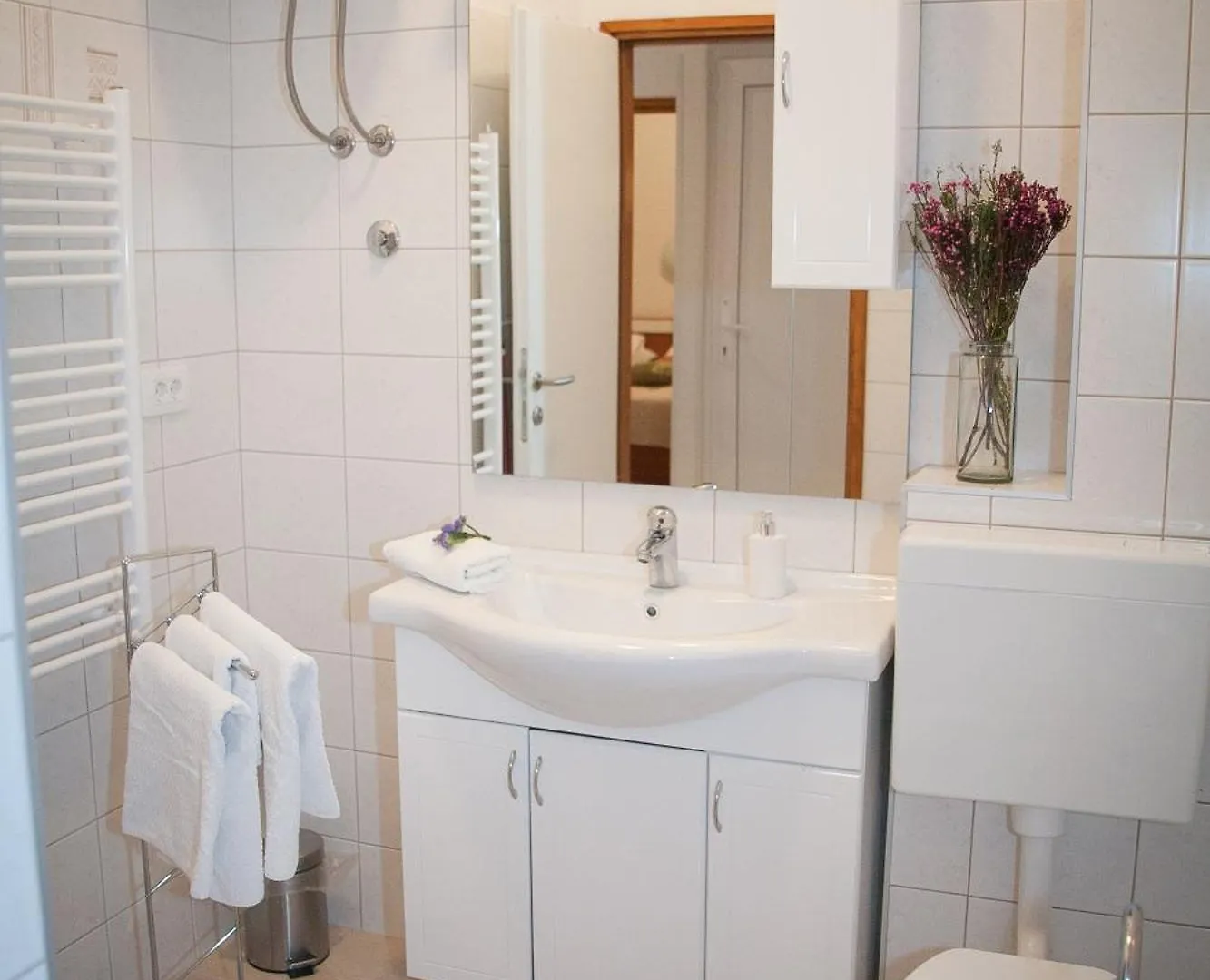 Apartment Vincent Apt. In Old Town Centre