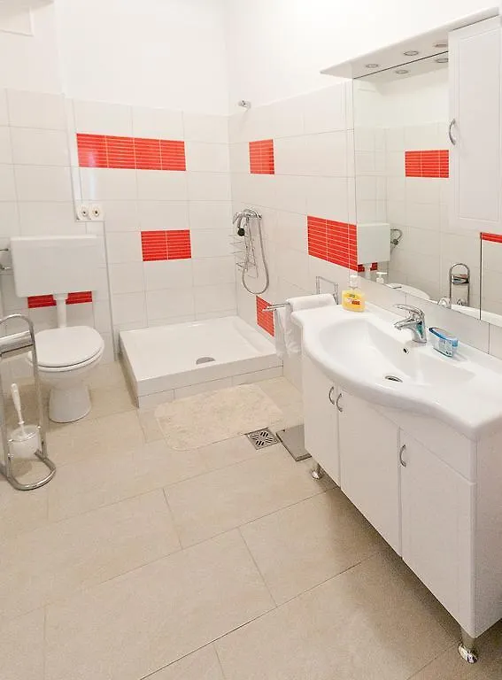 Vincent Apt. In Old Town Centre Zadar Appartement